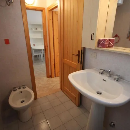 Apartamento In Mit Terrasse, Garten Und Grill